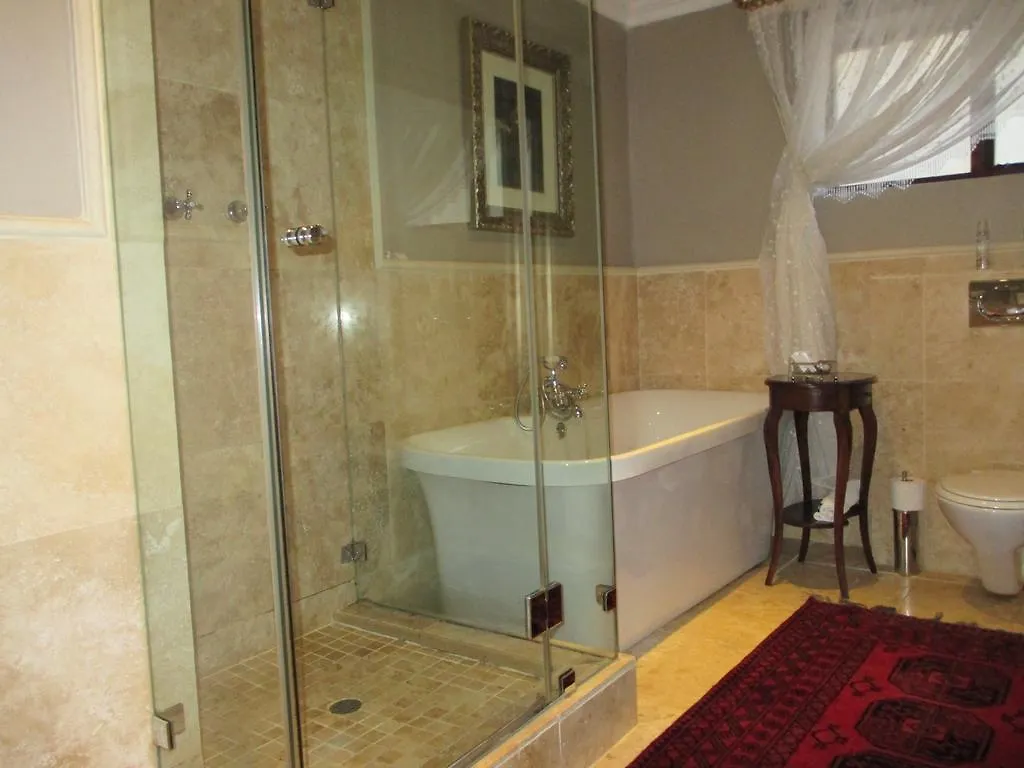 Mt Bijoux Preferred Accommodation Bloubergstrand Bed & Breakfast
